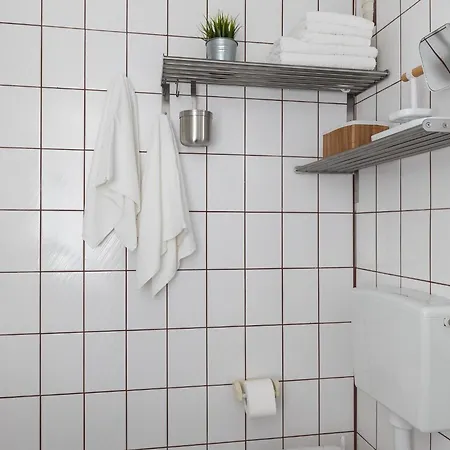Dubo - One Bedroom With Balcony
